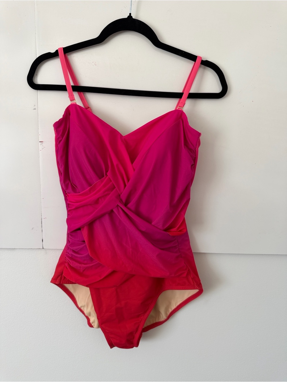 Lands End slender suit tummy control pink ombré